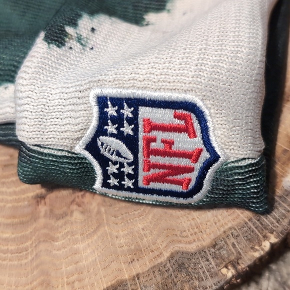 Offical NFL Beanie Green Bay Packers Tie Dye Splash 2023 Winter Hat DRAFT READY - Picture 3 of 11